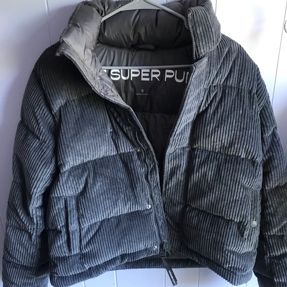 TNA Aritzia The Cloud Puff Coat